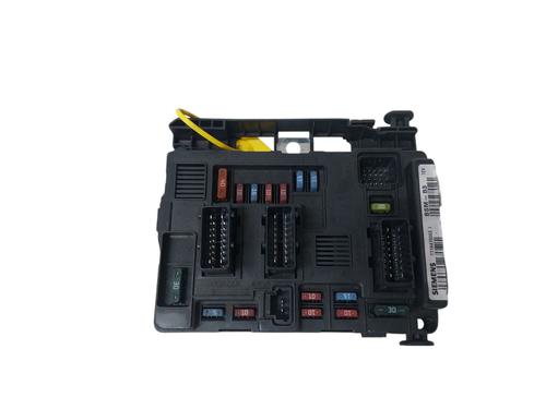 Used Fuse box Fuse box 36885040 36885040