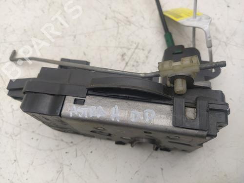 Front right lock OPEL ASTRA H (A04) 1.7 CDTI (L48) | BP16770313C97 
