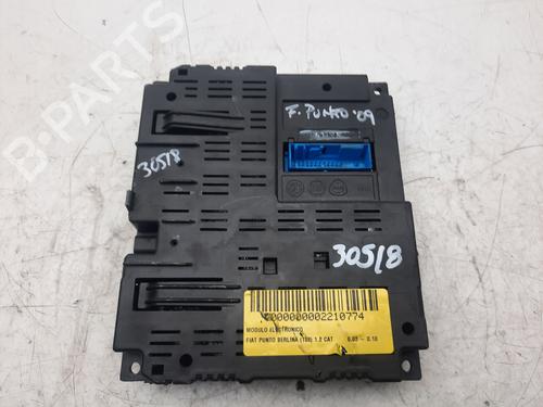 Used Electronic module FIAT PUNTO (188_) 1.2 Bipower (188BXA1A) (60 hp) 12438583