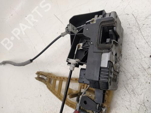 Used Front left lock OPEL VECTRA C (Z02) [2002-2009]  13004216