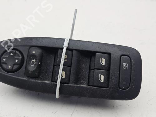 Used Left front window switch PEUGEOT 2008 I (CU_) [2013-2025]  28812414