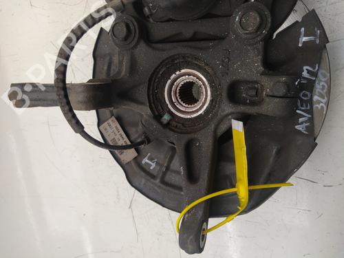 Used Left front steering knuckle CHEVROLET AVEO Saloon (T300) [2011-2025]  18277680