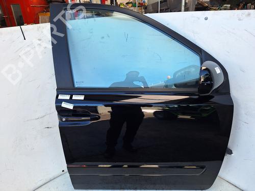 Used Right front door KIA CARNIVAL I (UP, FL) [1998-2001]  19289347