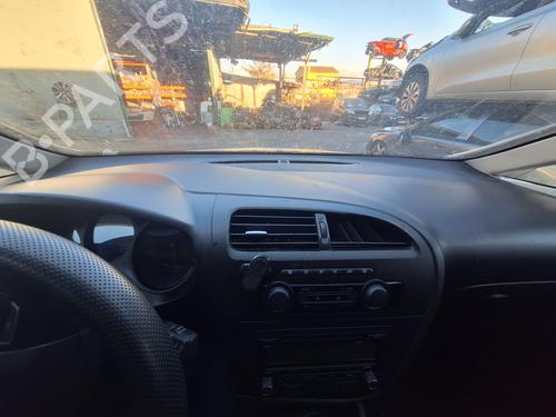 Dashboard SEAT LEON (1P1) 1.6 TDI | BP31258262C46 