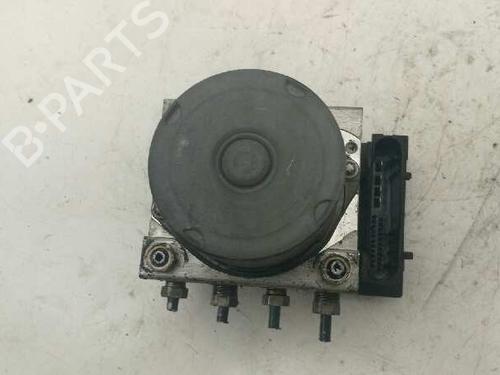 Used ABS pump RENAULT SCÉNIC II (JM0/1_) [2003-2010]  5268799