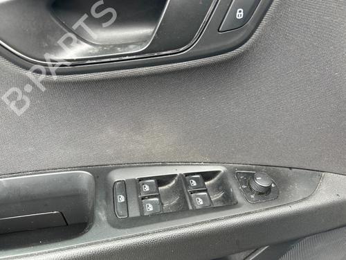 Used Left front window switch SEAT LEON (5F1) [2012-2021]  28376371