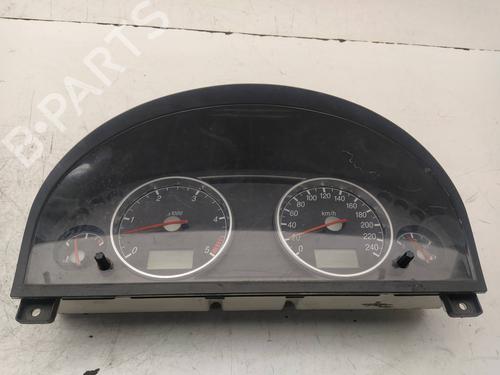 Used Instrument cluster FORD MONDEO II (BAP) 2.0 i (131 hp) 11809625