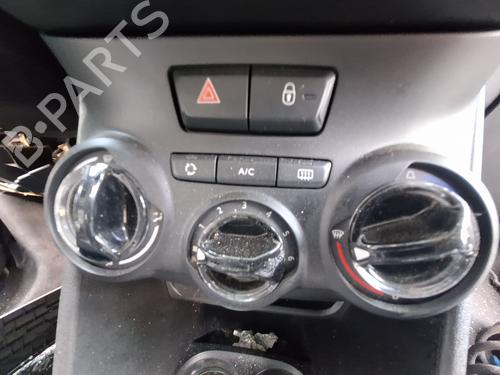 Used Climate control Climate control 38169974 38169974