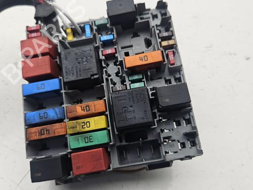 Fuse box FIAT DOBLO Cargo (263_) 1.6 D Multijet (263ZXE1B, 263ZXS1B, 263ZXY1B, 263WXE1B,... | BP30147601E1
