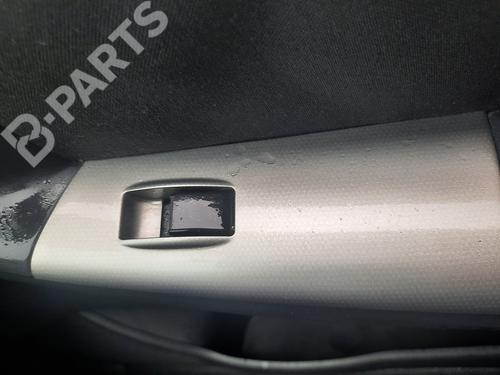 Used Right front window switch Right front window switch TOYOTA COROLLA Saloon (_E12_) 2.0 D-4D (CDE120_, CDE120R) (116 hp) 10694054 10694054