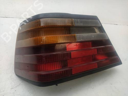 Used Left taillight MERCEDES-BENZ E-CLASS (W124) E 300 Turbo-D (124.133) (147 hp) 10387287