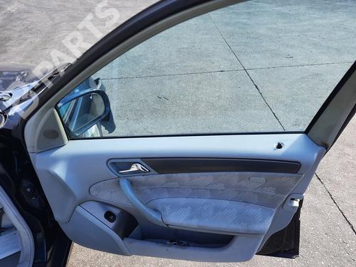Used Front right window mechanism Front right window mechanism MERCEDES-BENZ C-CLASS (W203) C 220 CDI (203.006, 203.008) (143 hp) 10627829 10627829