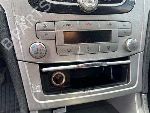 Used Climate control FORD MONDEO IV (BA7) [2007-2015]  28124079