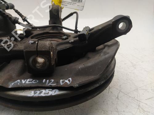Right front steering knuckle CHEVROLET AVEO Saloon (T300)  | BP18277679M26 