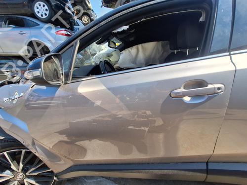 Used Left front door Left front door 37995317 37995317