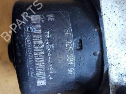 Used ABS pump PEUGEOT 206 Hatchback (2A/C) [1998-2012]  2963038
