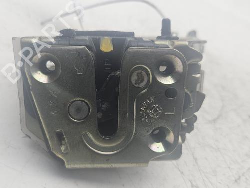 Rear left lock NISSAN X-TRAIL I (T30)  | BP24417738C100