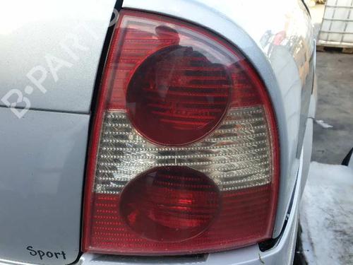 Right taillight VW PASSAT B5.5 (3B3) 1.9 TDI | BP4664609C35 