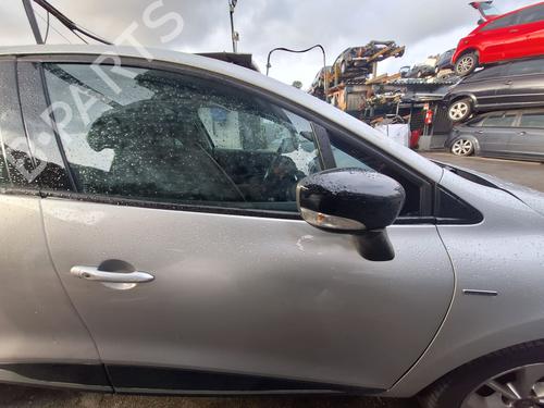 Used Right front door RENAULT CLIO IV (BH_) [2012-2021]  32000719