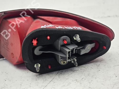 Left taillight ALFA ROMEO 147 (937_) 1.6 16V T.SPARK (937.AXA1A, 937.AXB1A, 937.BXB1A) | BP30100233C34 