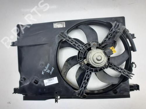 Used Radiator fan FIAT GRANDE PUNTO (199_) 1.4 (199AXB11, 199AXB1A, 199BXB1A, 199AXL1A) (77 hp) 22449392