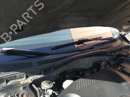 Used Front wiper motor MAZDA 6 Hatchback (GG) 2.0 DI (GG14) (136 hp) 3459493