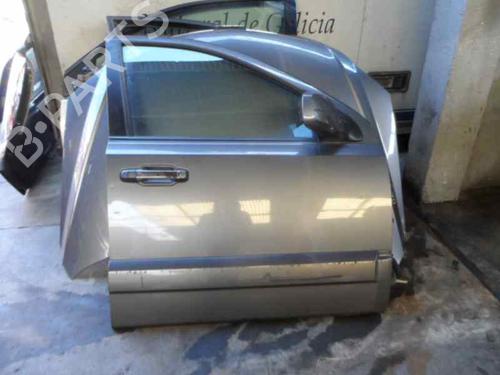 Used Right front door KIA SORENTO I (JC) 2.5 CRDi (163 hp) 125023