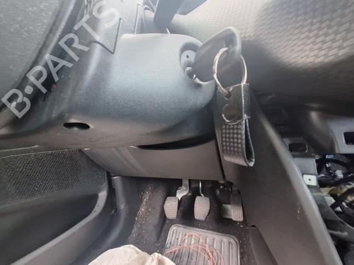 Used Steering column PEUGEOT 208 I (CA_, CC_) 1.6 HDi (114 hp) 30717251