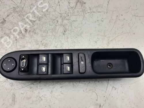 Used Left front window switch PEUGEOT 307 (3A/C) 1.6 HDi (90 hp) 9078775