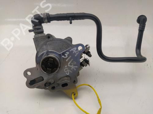 Bomba de vacío AUDI A4 B7 (8EC) 2.0 TDI 16V (140 hp) 17762344