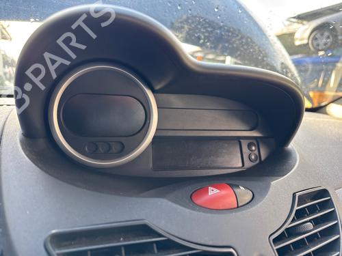 Quadrante RENAULT TWINGO II (CN0_) 1.2 16V (CN0K, CN0V, CN0A) (76 hp) 32088216