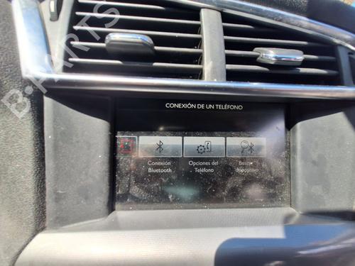 display-monitor-citroen-c4-ii-nc_-2009-38169889 main image