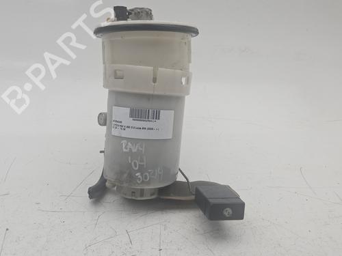 Used Fuel pump TOYOTA RAV 4 II (_A2_) 2.0 4WD (ACA21, ACA20) (150 hp) 22921375