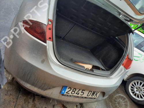 Rear bumper SEAT LEON (1P1) 2.0 TDI 16V | BP9850445C8 