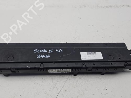 Used Instrument cluster RENAULT SCÉNIC II (JM0/1_) [2003-2010]  30964205