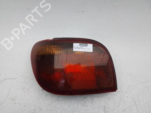 Used Left taillight TOYOTA YARIS VERSO (_P2_) 1.4 D-4D (NLP20_, NLP22_) (75 hp) 26619564