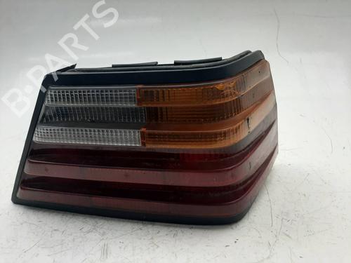 Used Right taillight MERCEDES-BENZ 124 Saloon (W124) 300 D (124.130) (109 hp) 9230549