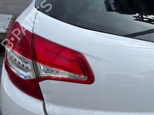 left-tailgate-light-citroen-c4-ii-nc_-2009-32708583 main image