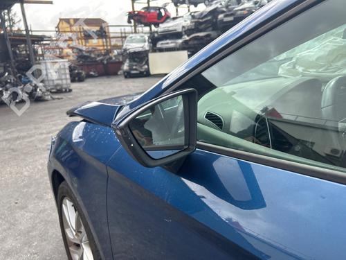 Used Left mirror SEAT LEON (5F1) [2012-2021]  28376408