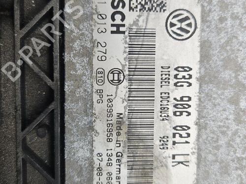 Engine control unit (ECU) SEAT LEON (1P1)  | BP25727217M57 