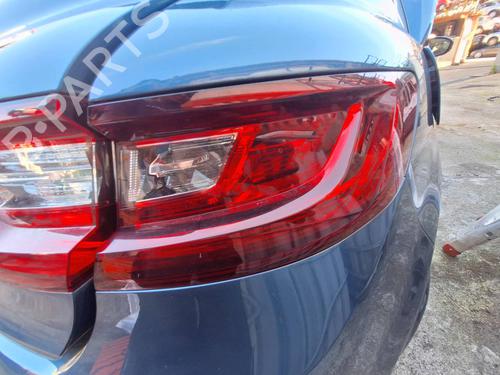 right-taillight-renault-megane-iv-hatchback-b9amn_-2015-39185271 main image
