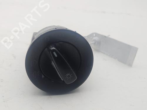 Used Headlight switch SKODA OCTAVIA I (1U2) [1996-2010]  28320152