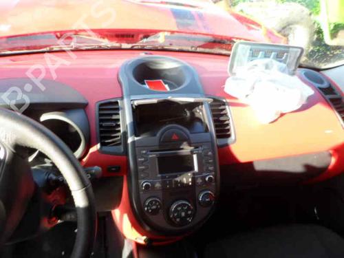 Front left window mechanism KIA SOUL II (PS) 1.6 CRDi 128 | BP170928C22