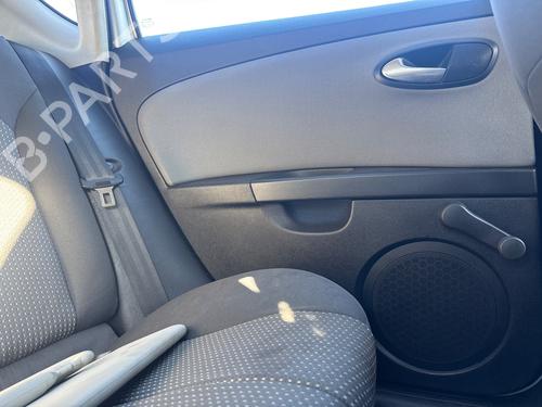 Bageste venstre beklædning SEAT LEON (1P1) [2005-2013]  31177505