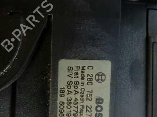 Used Pedal Pedal FIAT STILO (192_) 1.9 JTD (192_XF1A) (80 hp) 1797942 1797942