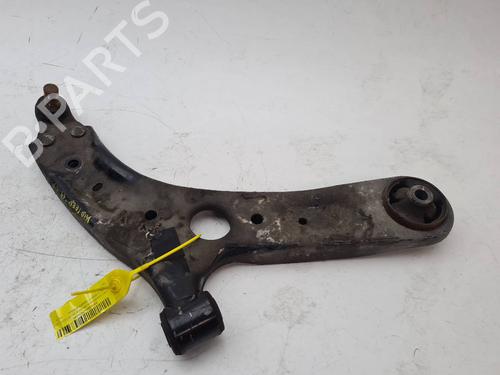 Used Right front suspension arm KIA CEE'D Sportswagon (JD) 1.6 CRDi 110 (110 hp) 7778281