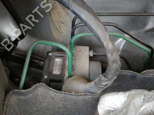 Used ABS pump RENAULT CLIO III (BR0/1, CR0/1) 1.5 dCi (BR17, CR17) (86 hp) 2289117