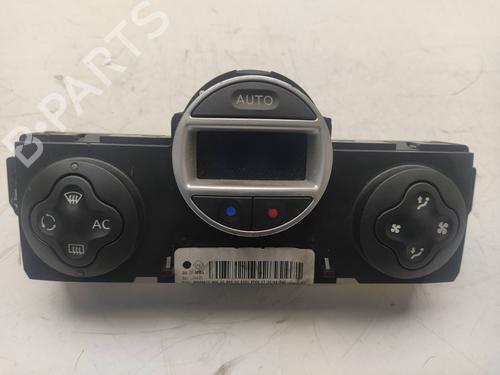 Used Climate control RENAULT CLIO III (BR0/1, CR0/1) 1.5 dCi (88 hp) 10554273