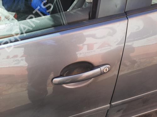 Venstre foran utvendig håndtak VW GOLF V (1K1) [2003-2010]  8934864