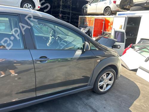 Used Right front door SEAT ALTEA XL (5P5, 5P8) [2006-2015]  27618238
